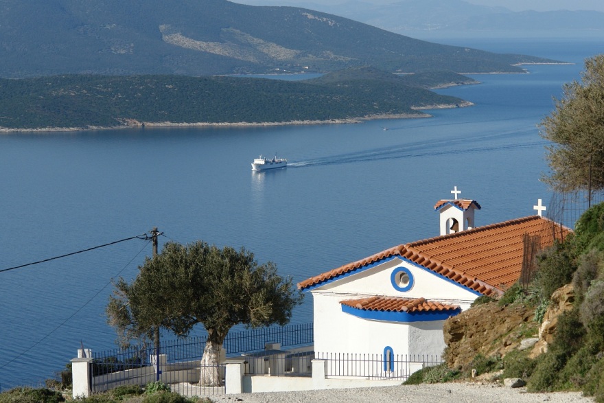 Κάρυστος: Ο παράδεισος βρίσκεται μία ώρα από την Αθήνα…