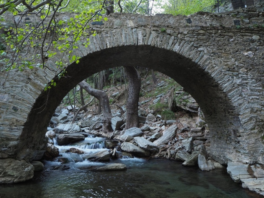 Κάρυστος: Ο παράδεισος βρίσκεται μία ώρα από την Αθήνα…