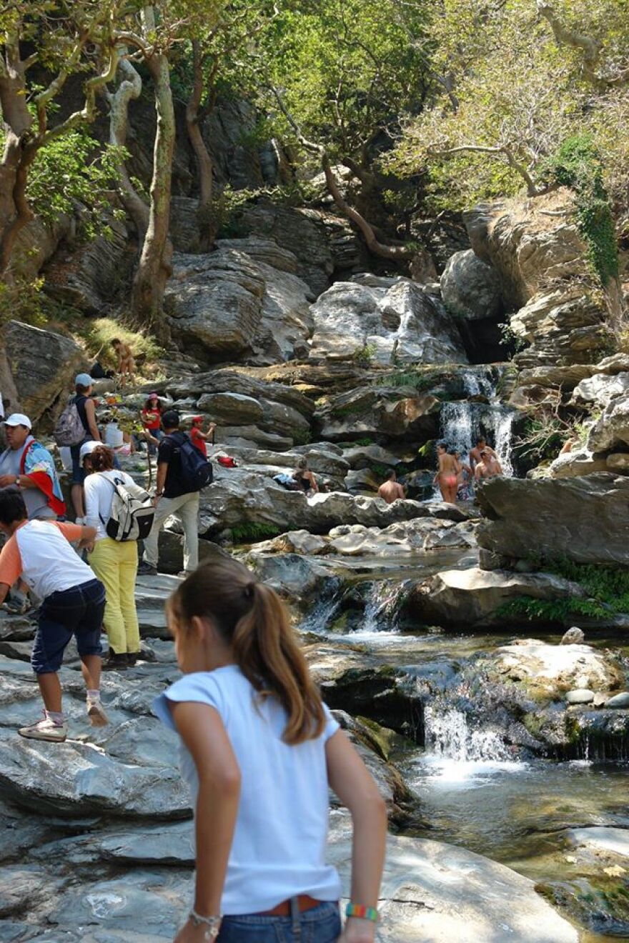 Κάρυστος: Ο παράδεισος βρίσκεται μία ώρα από την Αθήνα…