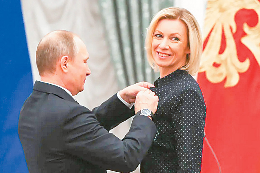 Ρωσία: Γιατί ο Πούτιν στέλνει τη Ζαχάροβα στην Αθήνα