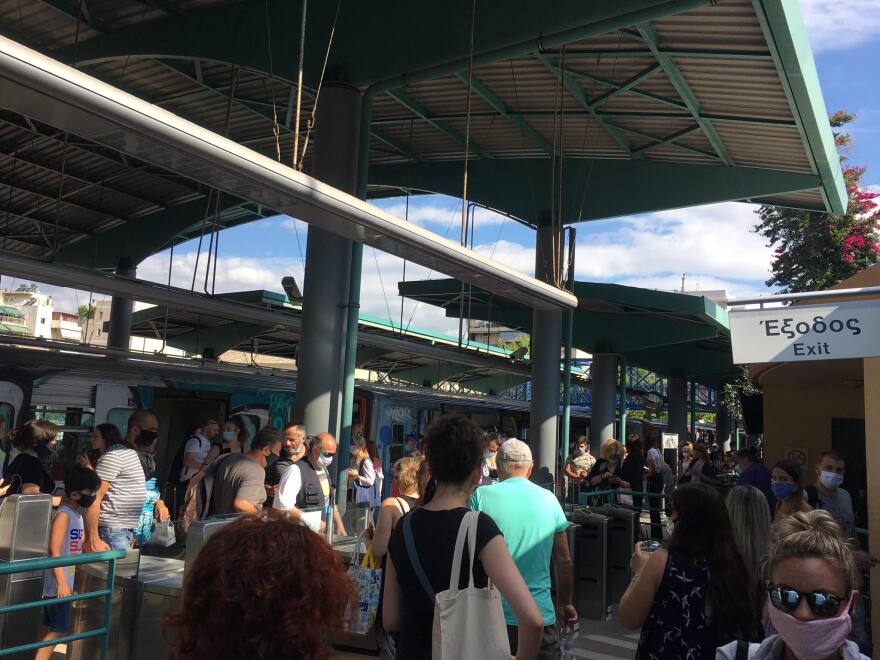 Αναστάτωση στον ηλεκτρικό: Ακινητοποιήθηκε συρμός