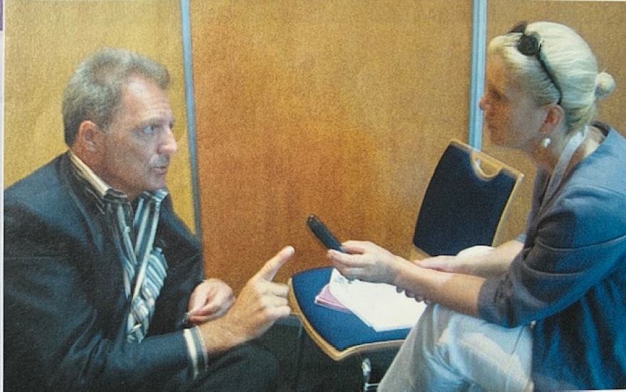 Η Καρολίνα Παπαδημητρίου-Μαύρου φέρνει στην Ελλάδα «απολυμαντικά» τούνελ για τον κορωνοϊό σαν του Πούτιν