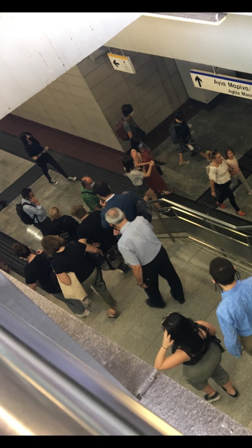 Προαστιακός: «Πατείς με, πατώ σε» μετά τη στάση εργασίας - Φωτογραφίες 
