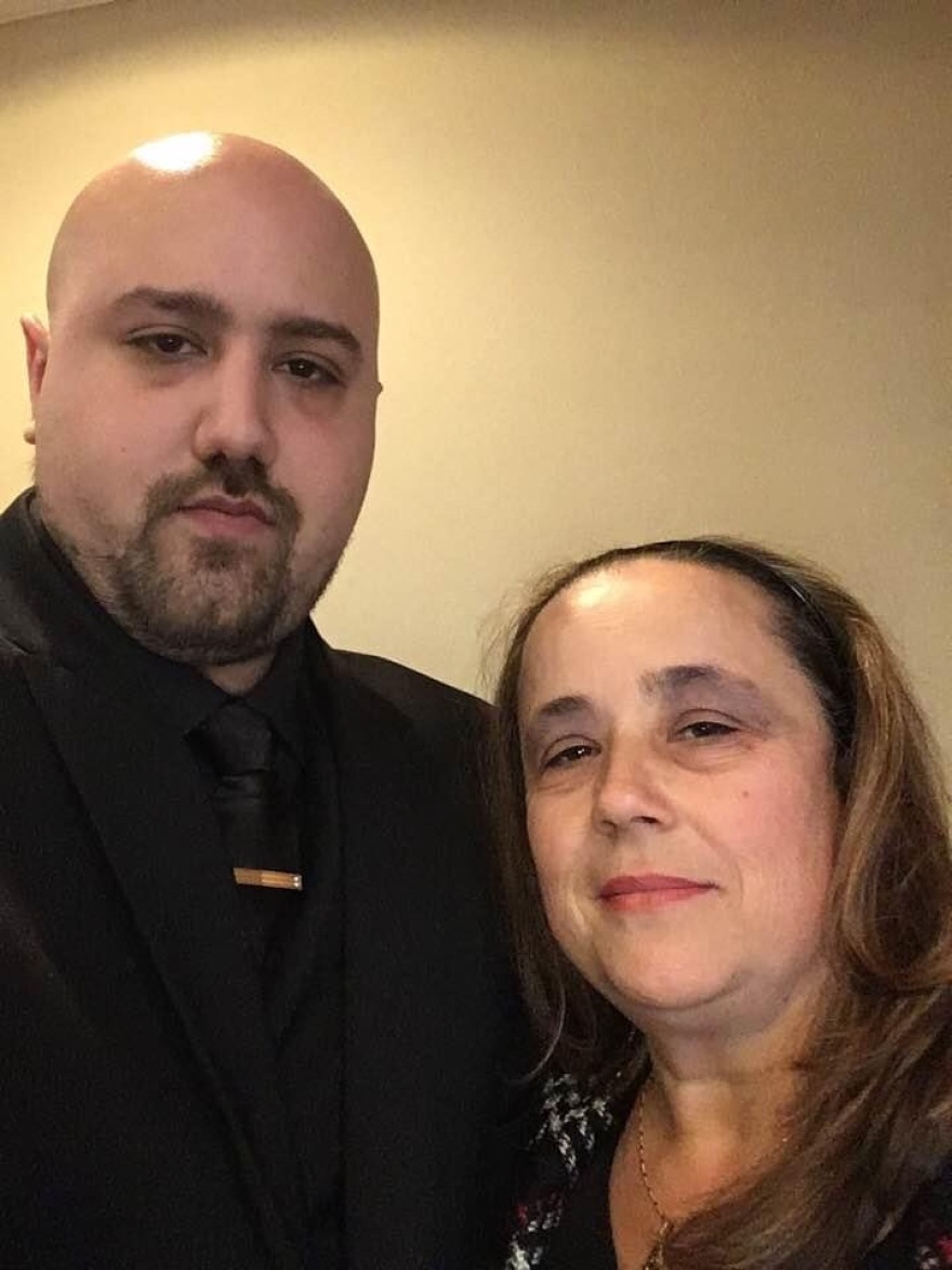 Αναπάντητα ερωτήματα για τον θάνατο του Γιώργου Ζαπάντη από αστυνομική βία - Έρανος για τη μάνα και την αδερφή του