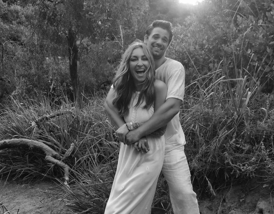 Αποστόλης Τότσικας - Ρούλα Ρέβη: Γιορτάζουν έξι χρόνια γάμου