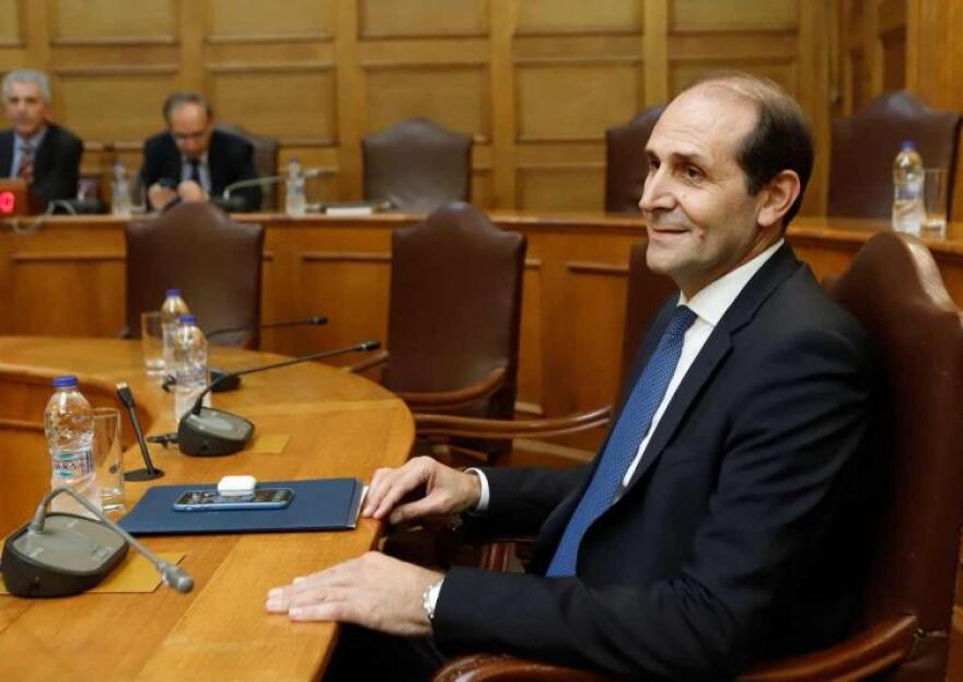 Τέλος επιτηδεύματος: Απαλλάσσονται οι κατά κύριο επάγγελμα αγρότες για το 2019