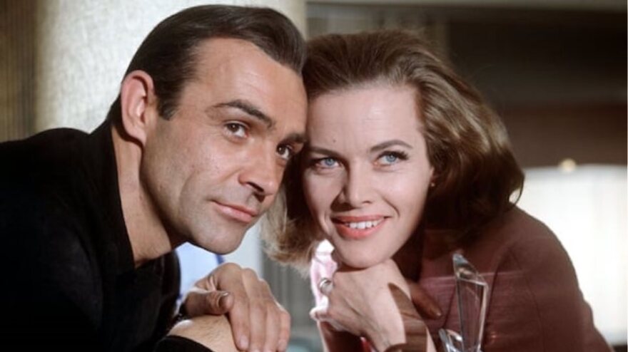  Σον Κόνερι «Τζέιμς Μποντ ετών 90»: Μπαχάμες, γκολφ και χρυσές αγοραπωλησίες