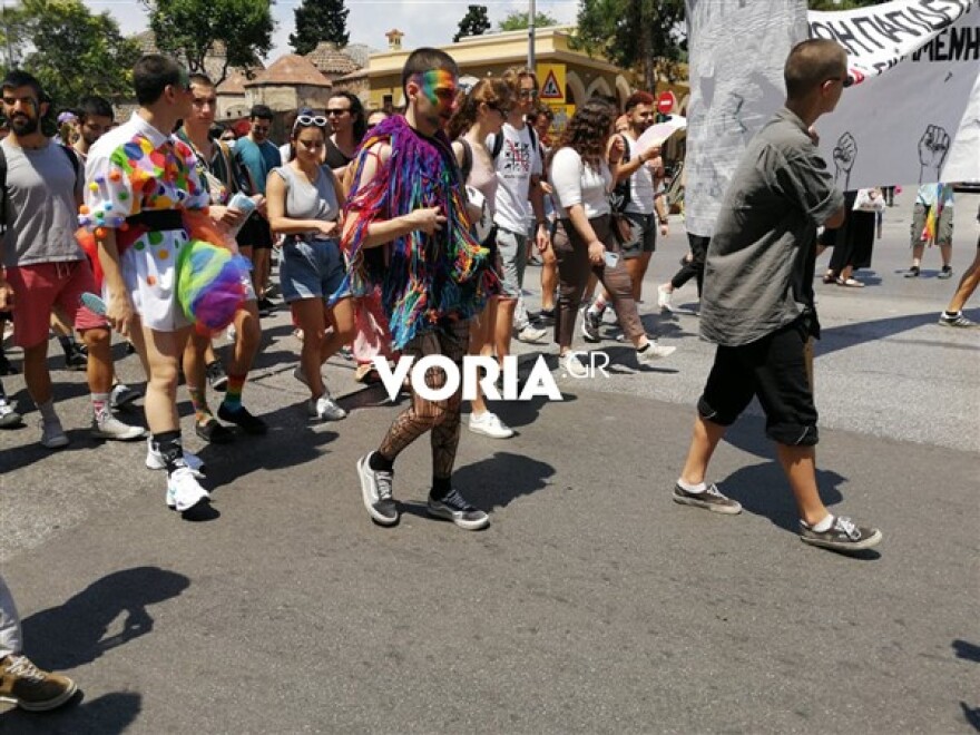 Thessaloniki Pride: Χρώμα, χορός και... συνθήματα στους δρόμους της Θεσσαλονίκης - Δείτε φωτογραφίες