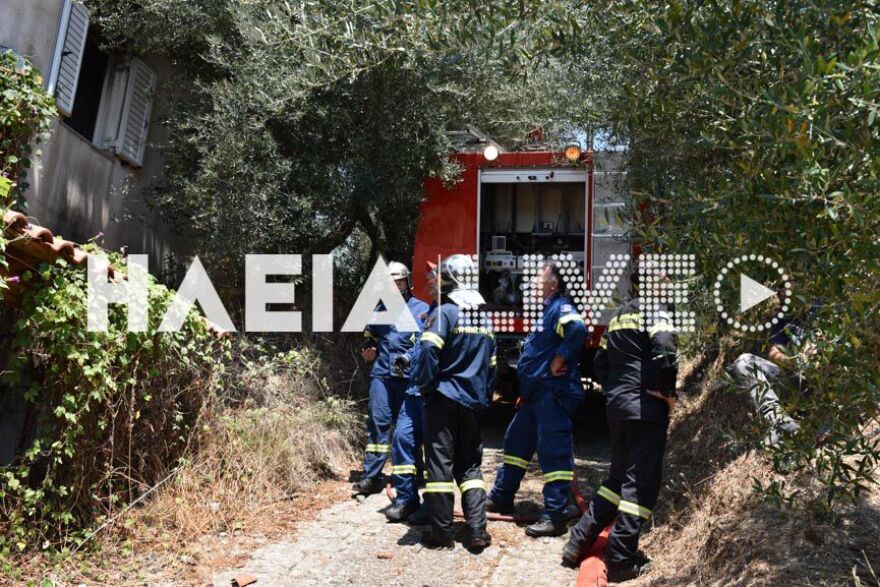 Φωτιά στην Ηλεία: Νεκρός ανασύρθηκε άνδρας από σπίτι