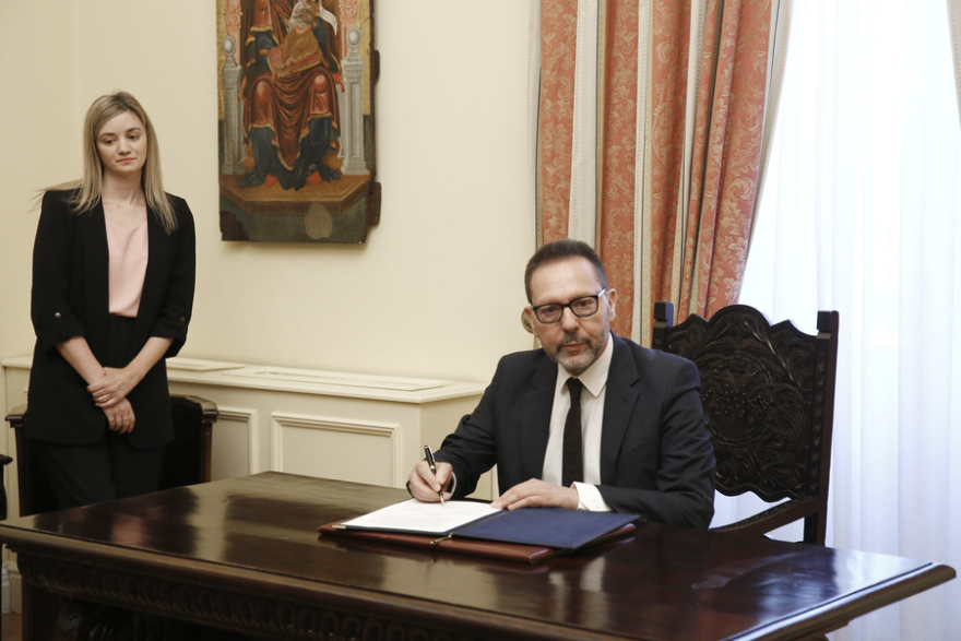 Γιάννης Στουρνάρας: Ορκίστηκε ξανά διοικητής της Τράπεζας της Ελλάδος