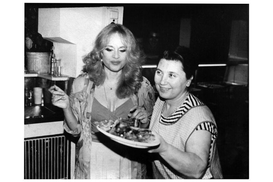 Επίδαυρος: Οι ιστορίες που έμειναν αξέχαστες στην αυλή του «Λεωνίδα»