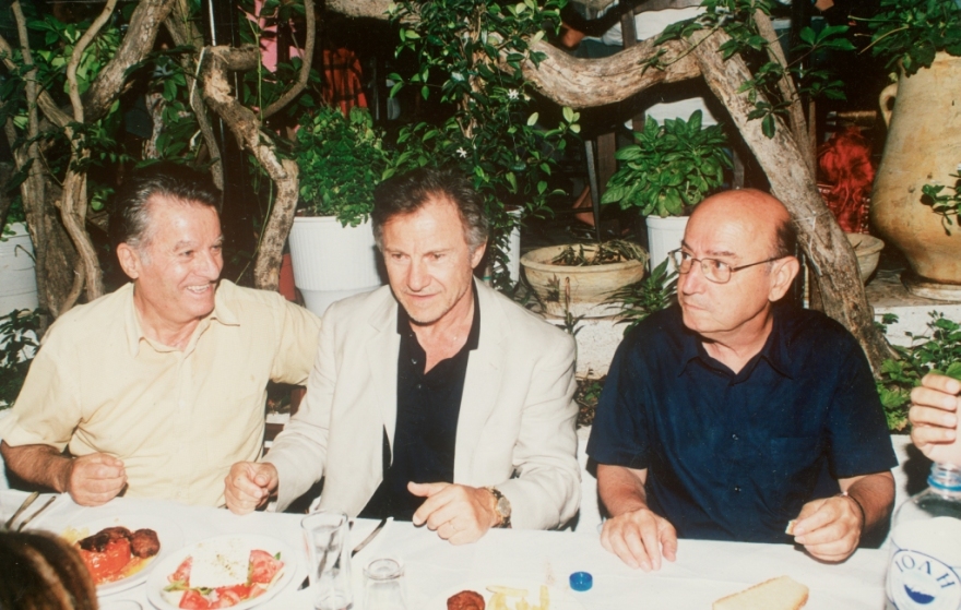 Επίδαυρος: Οι ιστορίες που έμειναν αξέχαστες στην αυλή του «Λεωνίδα»