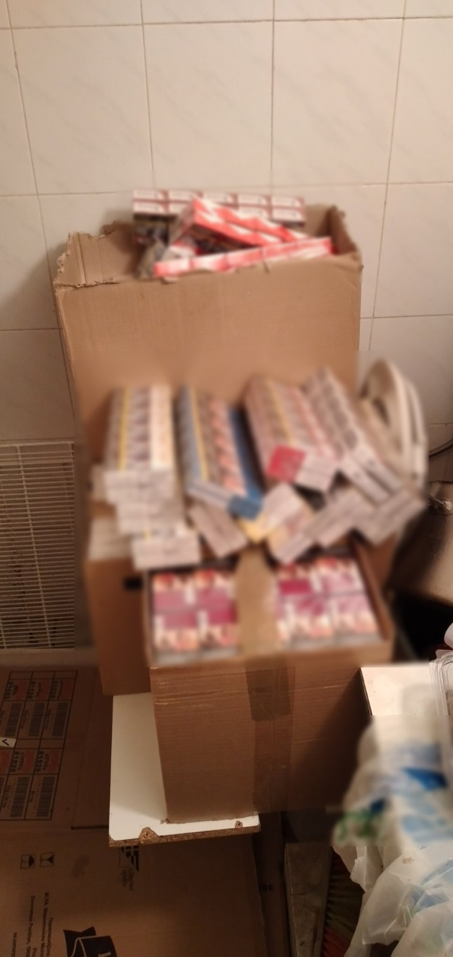 Καματερό: Συνελήφθη 72χρονος για κατοχή και διακίνηση λαθραίων καπνικών προϊόντων 