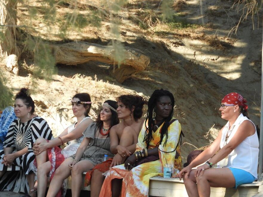 Άγριες Μέλισσες: Ηθοποιός της σειράς πρωταγωνιστεί σε ταινία που γυρίζεται στα Μάταλα