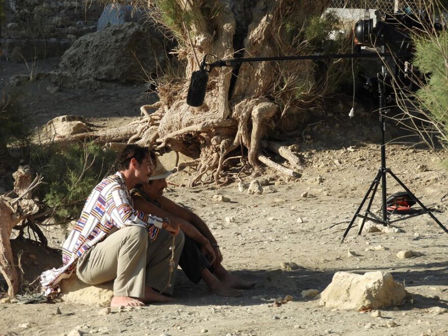 Άγριες Μέλισσες: Ηθοποιός της σειράς πρωταγωνιστεί σε ταινία που γυρίζεται στα Μάταλα