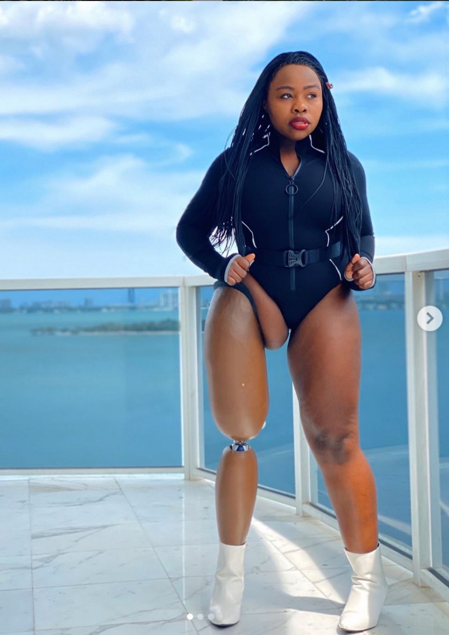 Marsha Elle: Η μαύρη Playmate με το πρόσθετο πόδι εμπνέει την τέχνη