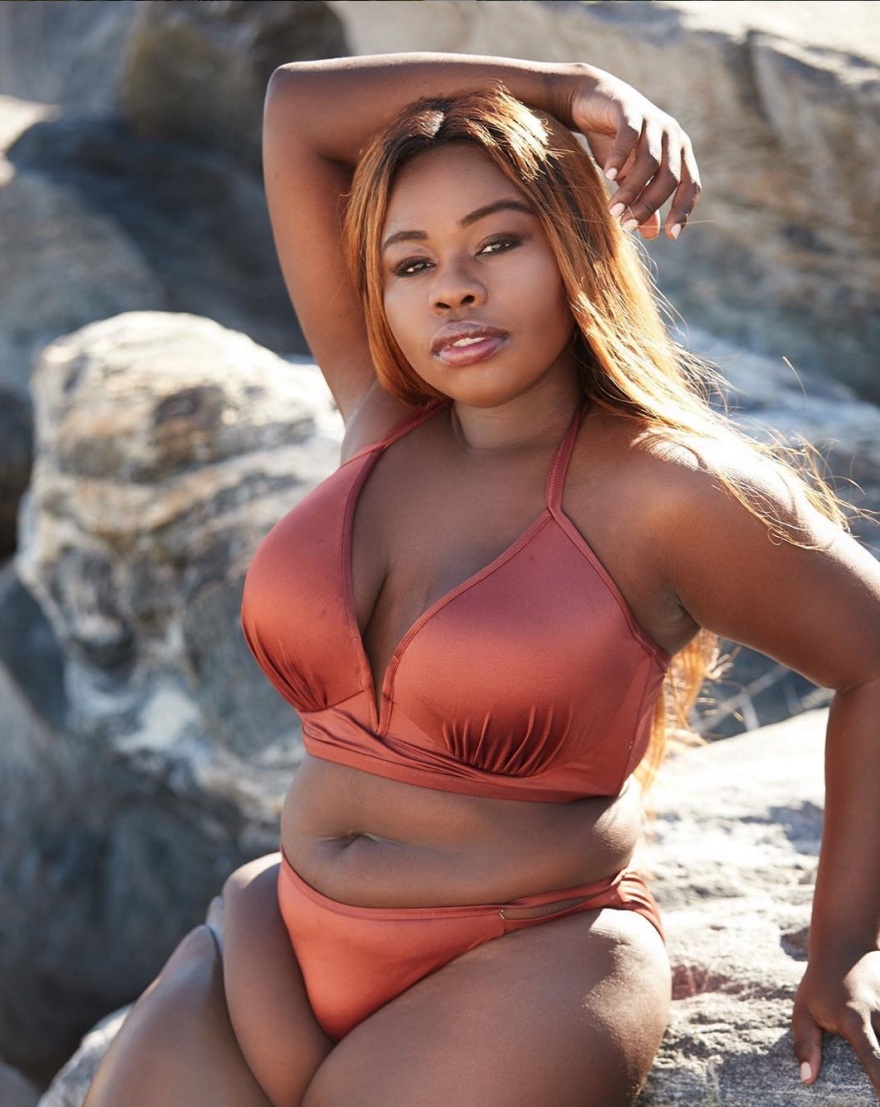 Marsha Elle: Η μαύρη Playmate με το πρόσθετο πόδι εμπνέει την τέχνη