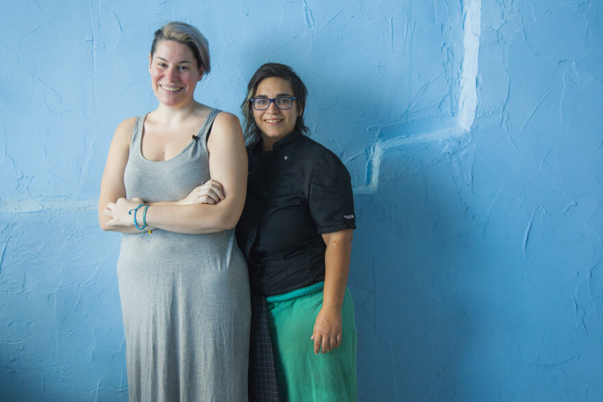 Άλκηστις Αλεξανδράτου & Ντέμη Γεωργίου: Η γνωριμία, η σχέση, τα ομοφοβικά σχόλια και το σύμφωνο συμβίωσης