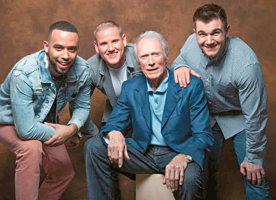 Ο Έλληνας ήρωας του τρένου υποψήφιος με τον Τραμπ