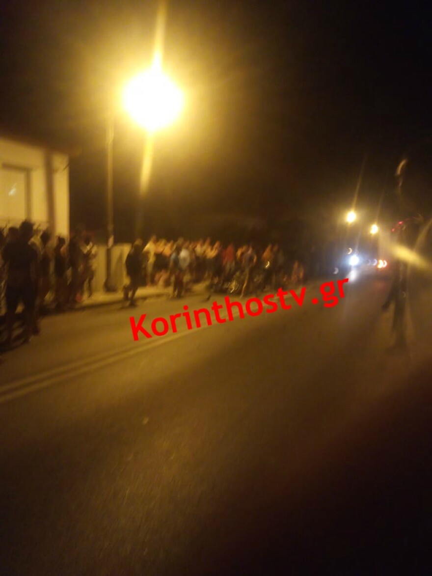 Κορινθία: Σοβαρό τροχαίο από σύγκρουση μηχανών - Τέσσερις τραυματίες 