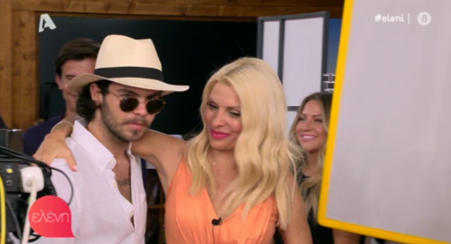 Ελένη Μενεγάκη: Το τρυφερό φιλί στον Ματέο Παντζόπουλο στο πλατό της εκπομπής