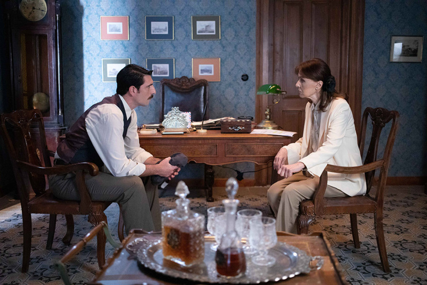 Άγριες Μέλισσες - Spoilers: Ο Μελέτης φέρνει «βόμβα» στο Διαφάνι