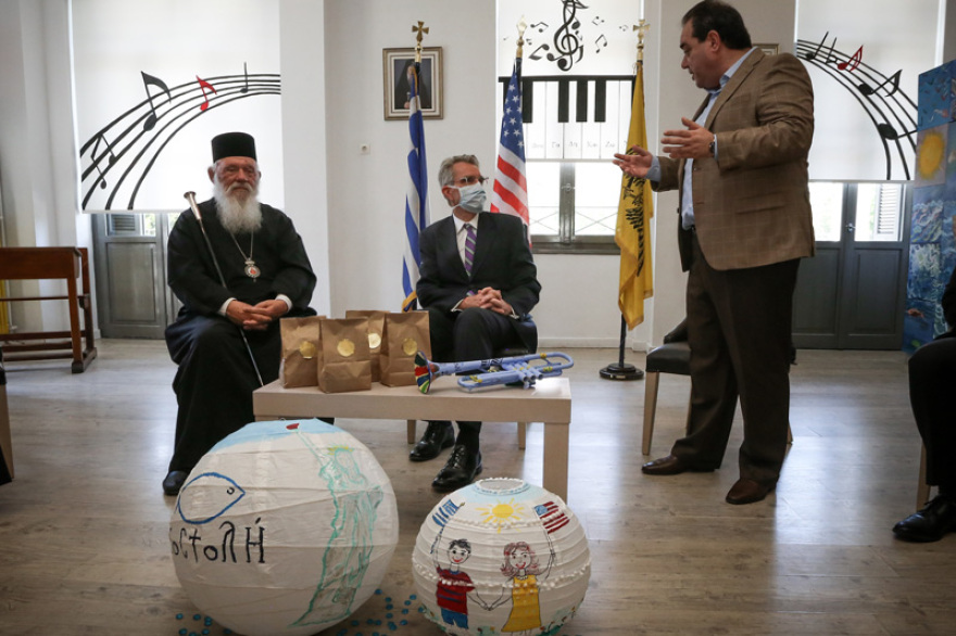 Πάιατ στη συνάντηση με Ιερώνυμο: Οι δημιουργοί της Ανεξαρτησίας στην Αμερική είχαν στο μυαλό τους την Αθηναϊκή Δημοκρατία