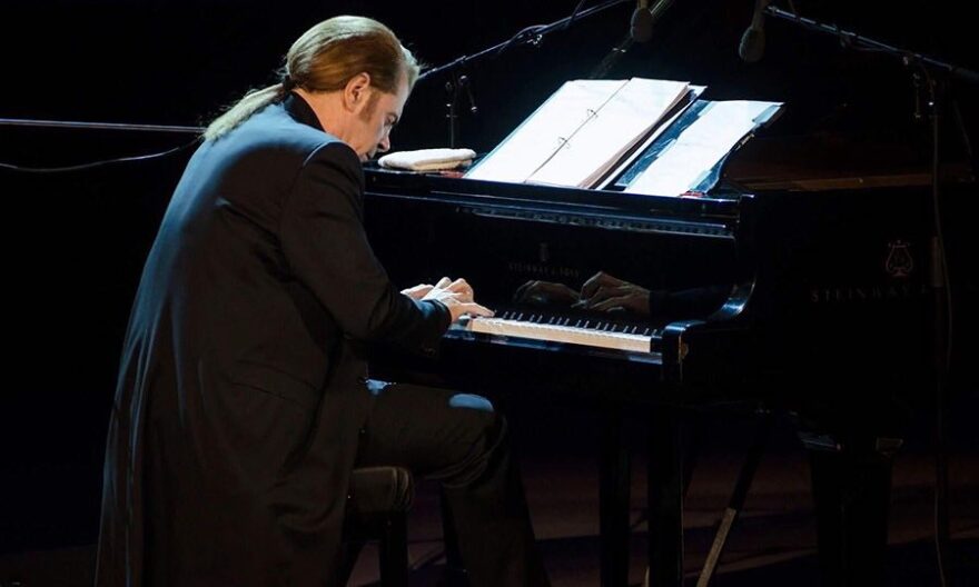 Στέφανος Κορκολής - Σοφία Μανουσάκη: Καλοκαιρινή συναυλία στην Ηλιούπολη