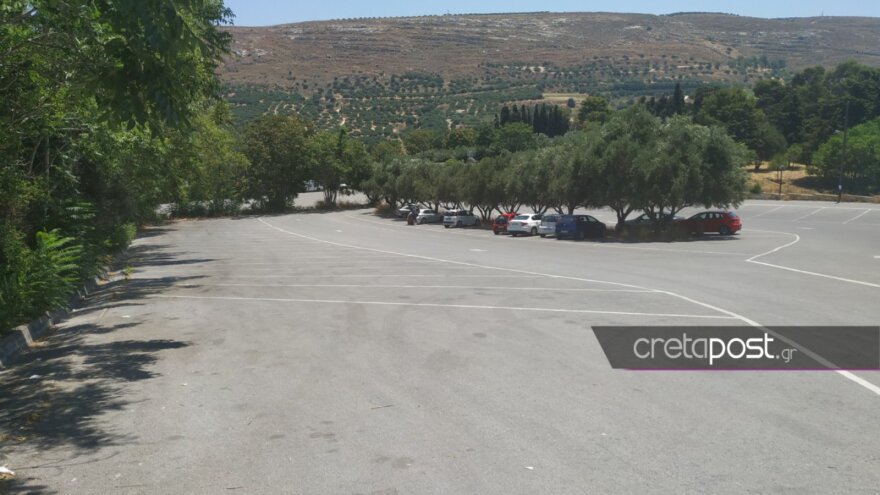 Κνωσός: Πρωτόγνωρες εικόνες στον αρχαιολογικό χώρο - Τουρίστας ούτε για... δείγμα!