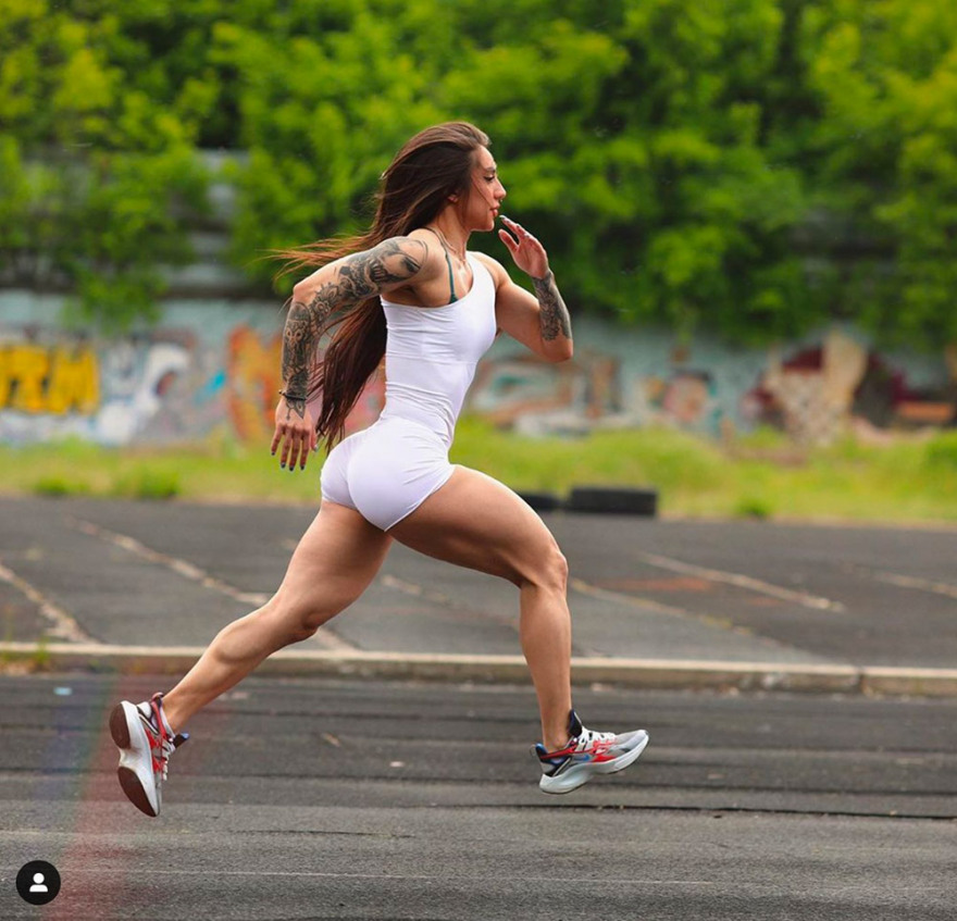 Είναι σέξι η μπόντι μπίλντερ Μπαχάρ Ναμπίεβα; 