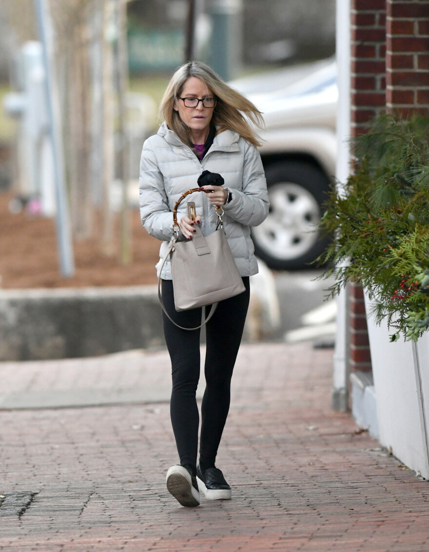 Τζέφρι Επστάιν - Παιδεραστία: Ποιος έχει σειρά από το κύκλωμα;