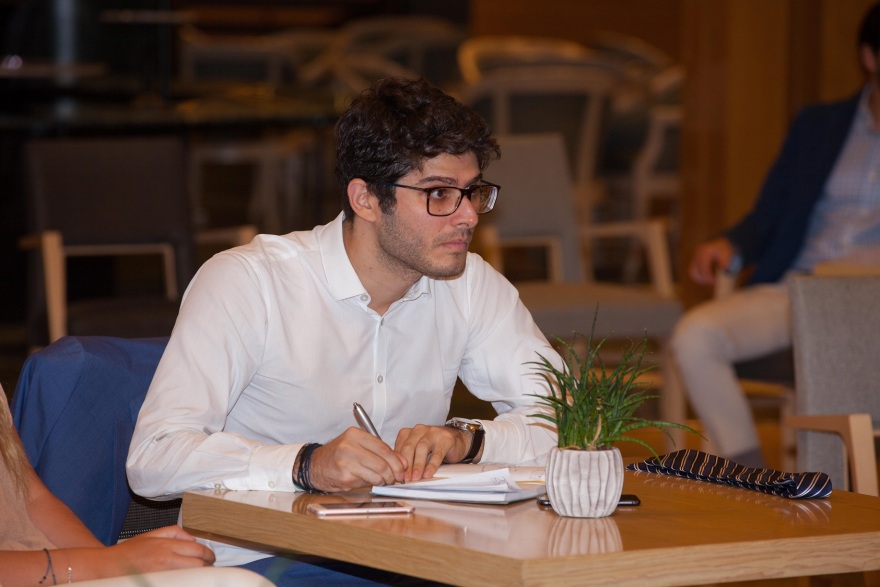 Νεολαία ετοιμάζει το Κίνημα Αλλαγής 