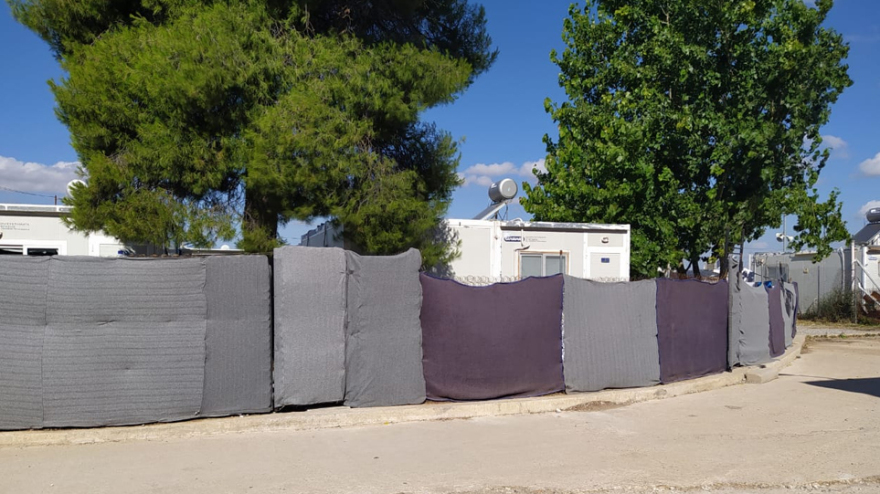 Θήβα: Μεγάλη επιχείρηση της δίωξης ναρκωτικών στην Δομή Μεταναστών - Δείτε φωτογραφίες