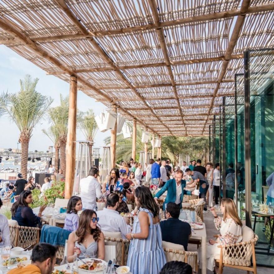 Condé Nast Traveller: Το «Scorpios» στη Μύκονο πρώτο στη λίστα των κορυφαίων beach bars του πλανήτη