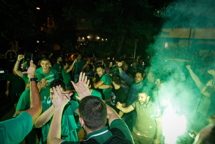 Βόλεϊ - Παναθηναϊκός: Αποθέωση στη Λεωφόρο για τους πρωταθλητές (φωτογραφίες)