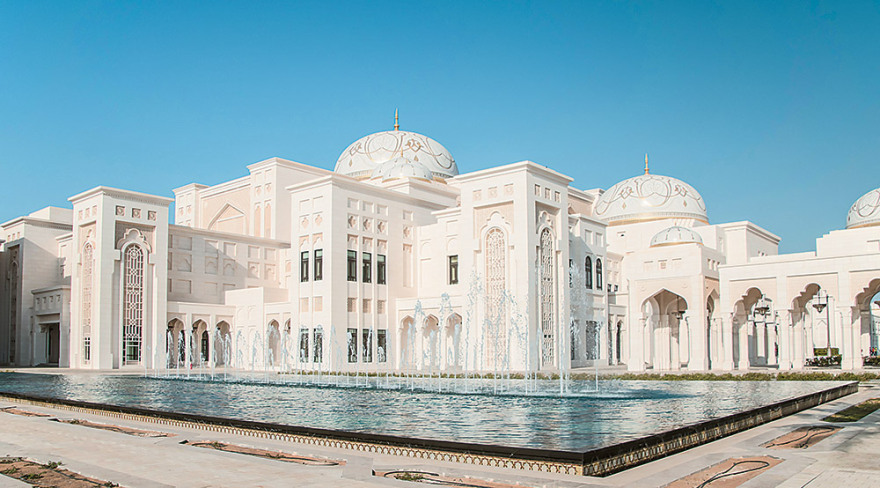 Οικογένεια Χούρι: Οι πρόσφυγες που έγιναν κροίσοι