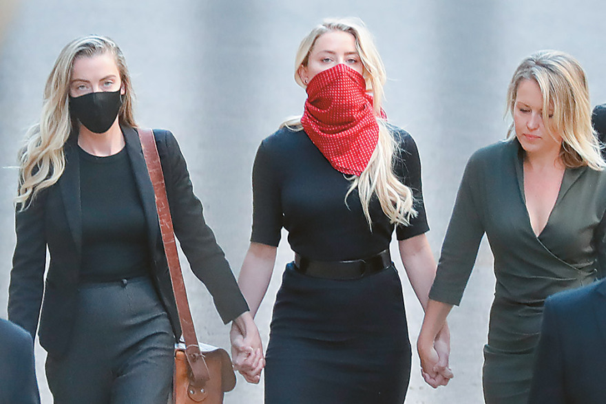 Τζόνι Ντεπ - Αμπερ Χέρντ στα δικαστήρια: Ξεκατίνιασμα με sex, drugs και άγριο ξύλο