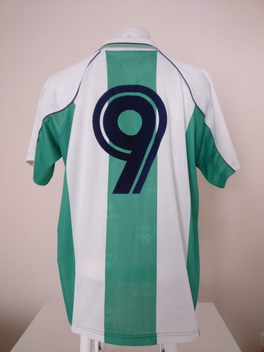 Ο συλλέκτης με τις 100 φανέλες του Παναθηναϊκού