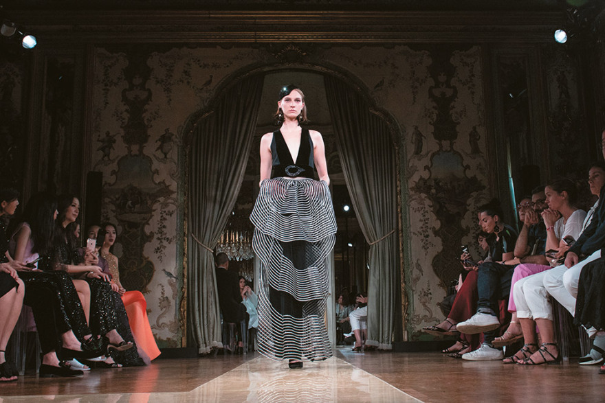 Ροζάνα Γεωργίου: Το διεθνές πρόσωπο της ελληνικής μόδας