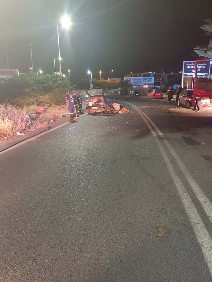 Σοβαρό τροχαίο στο Ηράκλειο Κρήτης: Κατέληξε ο ένας από τους τρεις τραυματίες