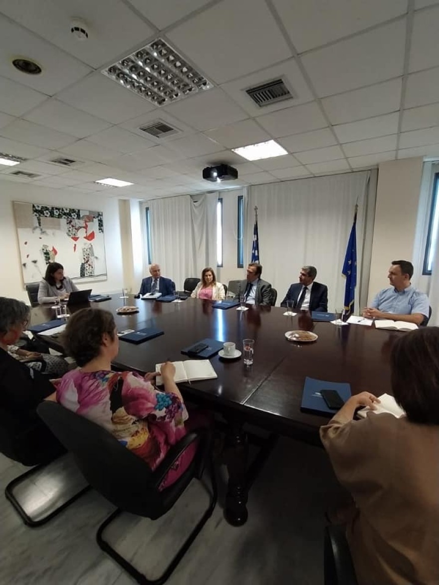 Νομοσχέδιο για Επαγγελματική Εκπαίδευση: Συναντήσεις Κεραμέως - Ζαχαράκη με ΣΕΒ και ΕΣΕΕ