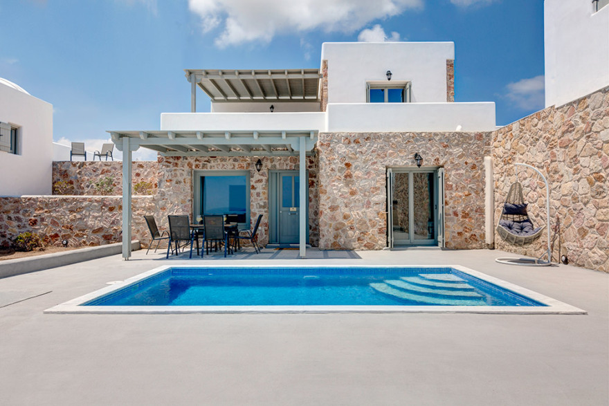 Η Σαντορίνη των επιθυμιών μας, μας περιμένει στο Desiterra Villas