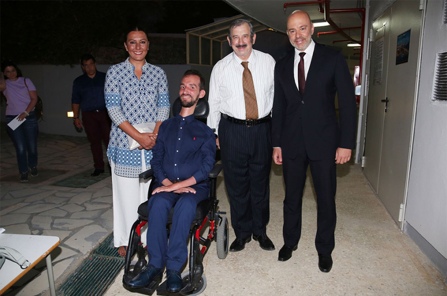 «Δάφνες και Πικροδάφνες»: Πρεμιέρα για τον Πέτρο Φιλιππίδη και τον Τάσο Χαλκιά 