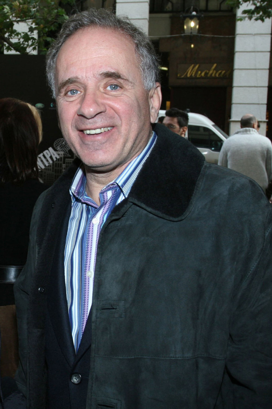 Θωμάς Λιακουνάκος: Από τα όπλα στα βρώσιμα λουλούδια με drones και ρομπότ