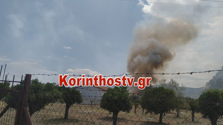 Μαίνεται ανεξέλεγκτη η φωτιά στην Κορινθία - Εκκενώθηκε και πέμπτος οικισμός