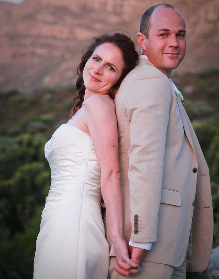 Η απίστευτη ιστορία της Βικτόρια Σίλιερς: Η ελεύθερη πτώση από τα 3.000 πόδια και ο σύζυγος που την ήθελε νεκρή