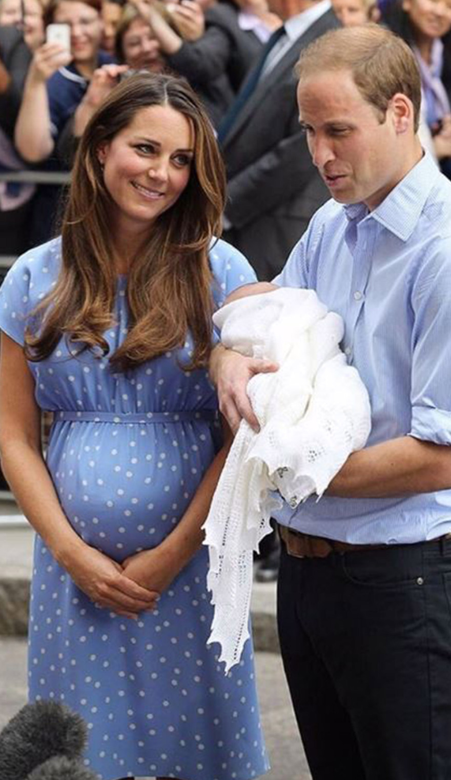 Ο πρίγκιπας Τζορτζ γίνεται 7 ετών και η Κέιτ Μίντλετον γέμισε φωτογραφίες του το Instagram