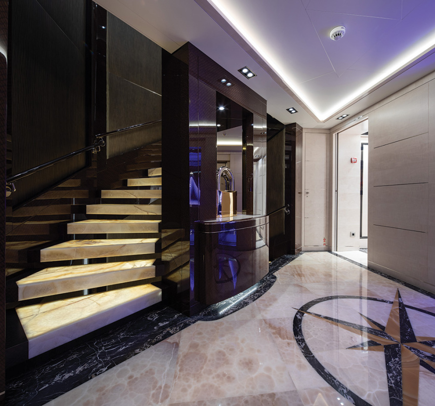 Πλωτή αρχοντιά στις ελληνικές θάλασσες 