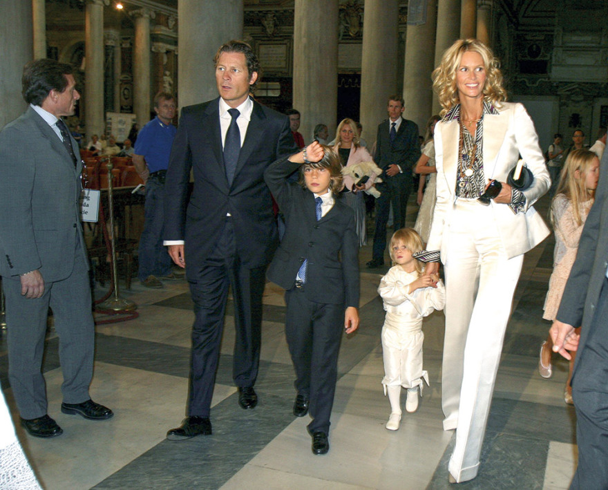 Ελ Μακφέρσον - Τhe Βοdy: Η νέα ιέρεια του wellness