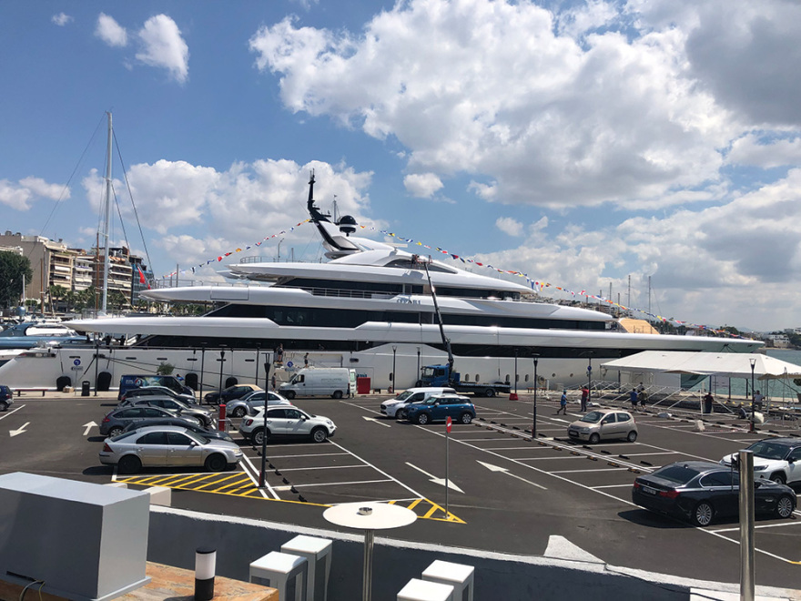 Πλωτή αρχοντιά στις ελληνικές θάλασσες 